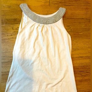 Tank with purls on neck line.